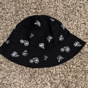 Forever 21 Black Bucket Hat with White Floral Embroidery
